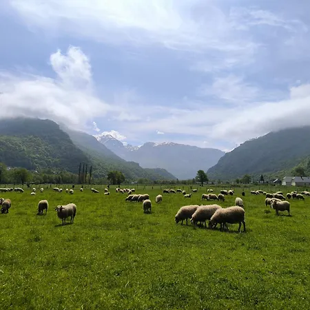 Ferienhaus L'evasion Monplaisir *